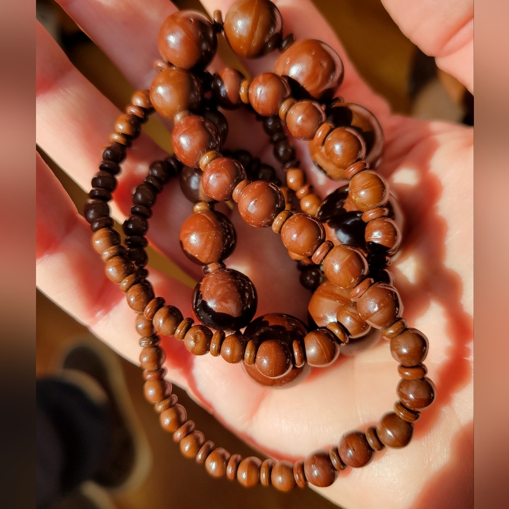 Vintage Necklace Rich Chocolate Brown Graduated Glass Bead Heavy Necklace